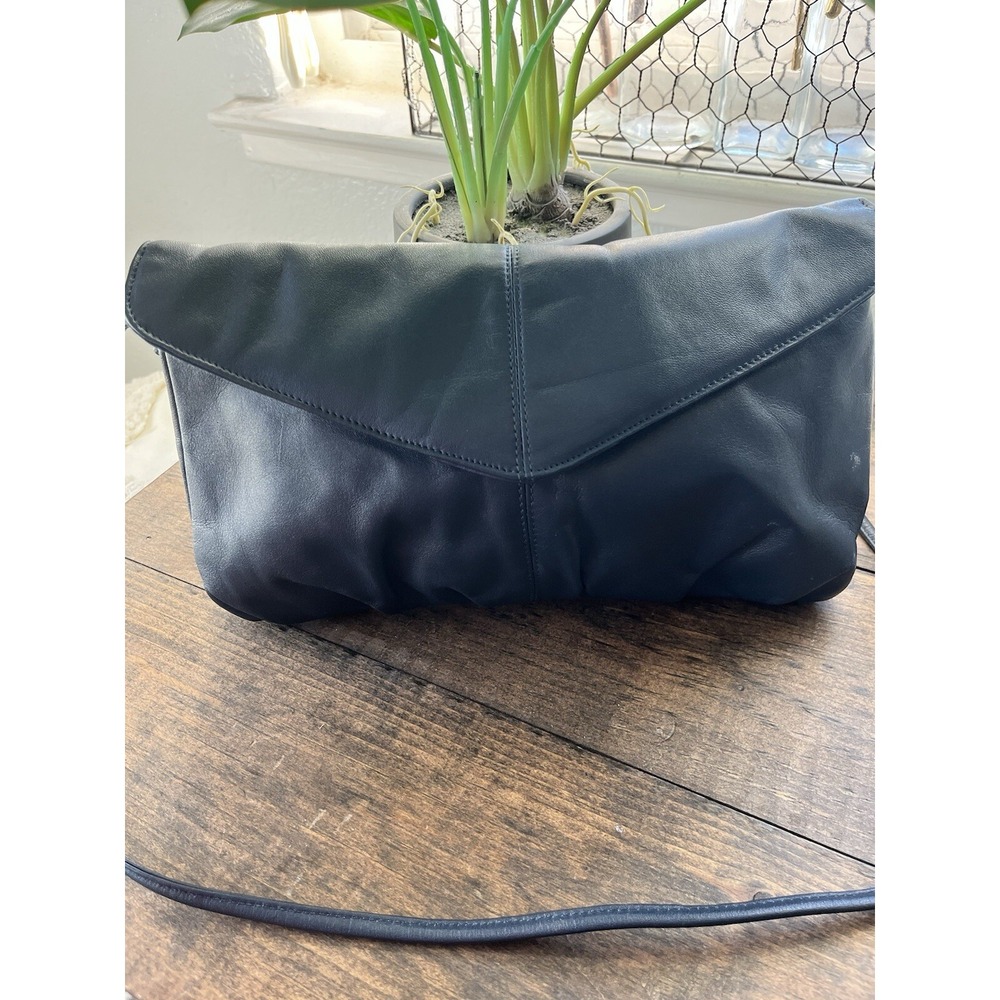 Vintage Cadaz Leather Navy Envelope Flap Retro Classic 80's Style Crossbody